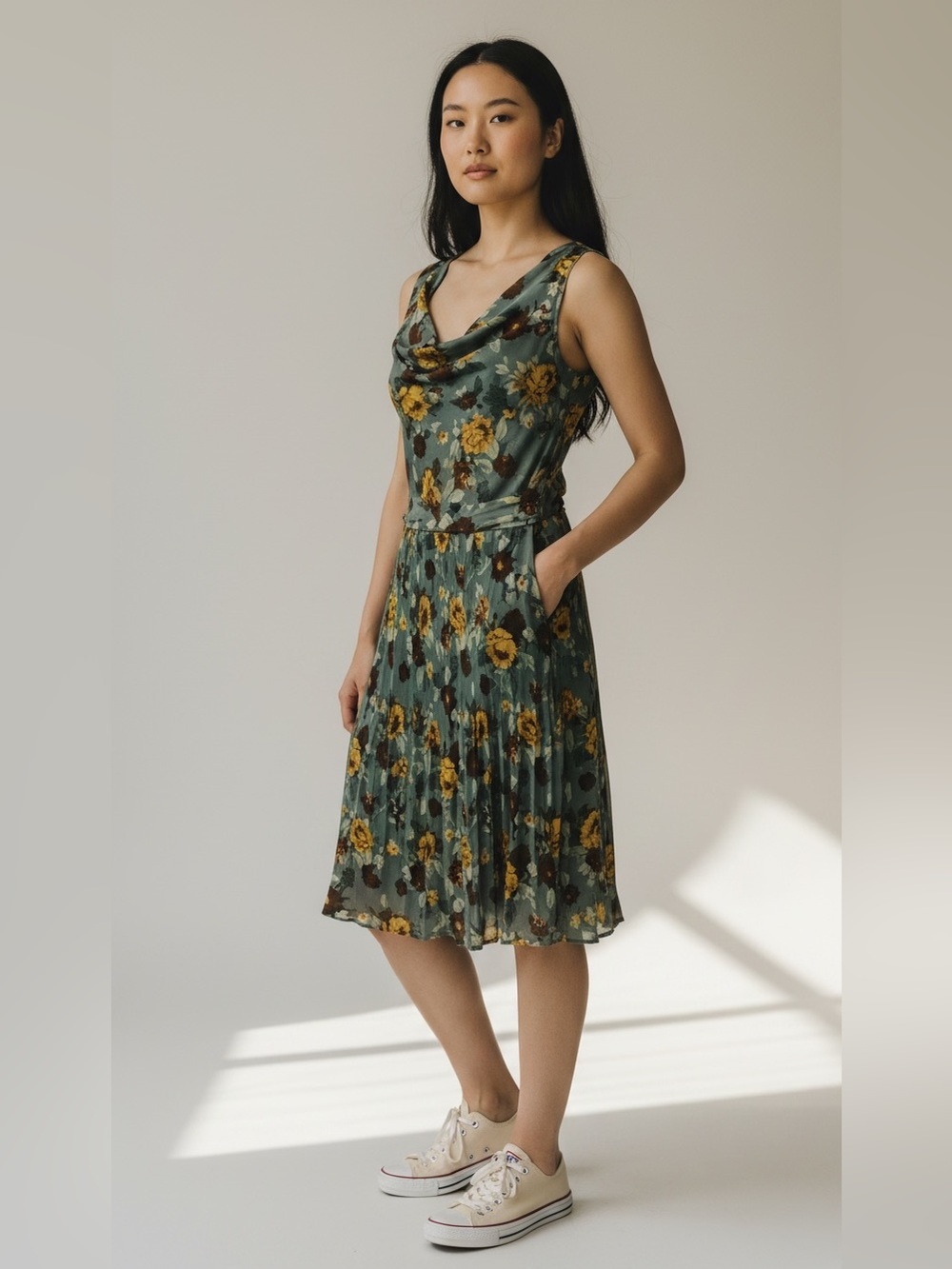 Forever 21 Floral Dress Size S